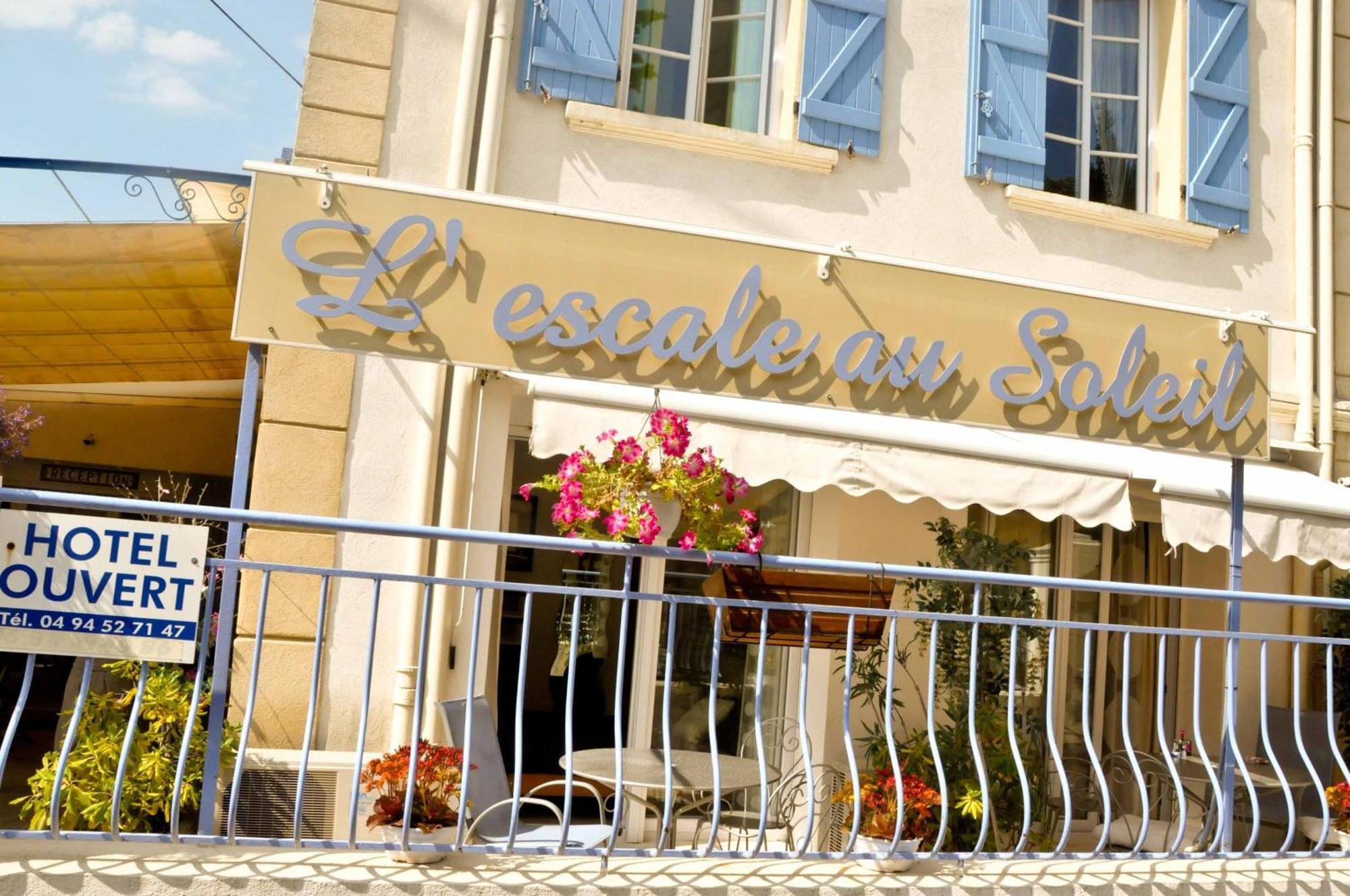 Hotel L'Escale Au Soleil Saint Aygulf Exterior foto